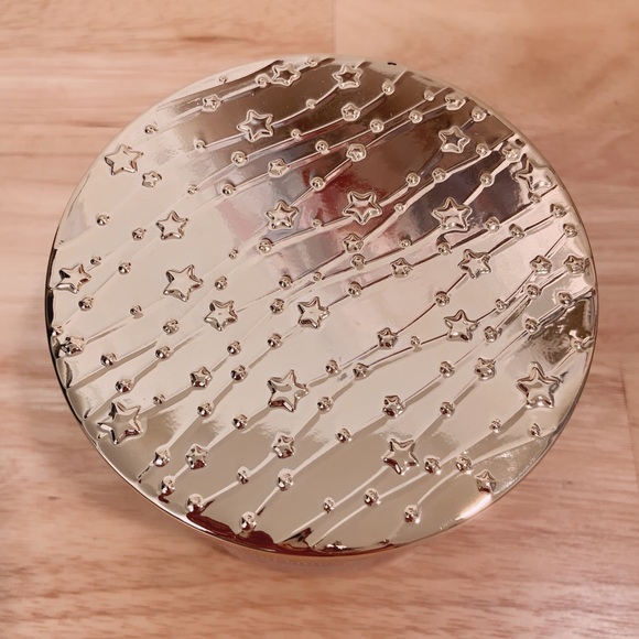 Bath and body works Marshmallows fireside candle - Picture 7 of 10